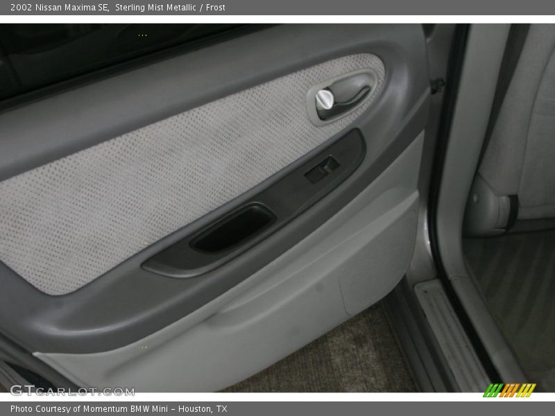 Sterling Mist Metallic / Frost 2002 Nissan Maxima SE