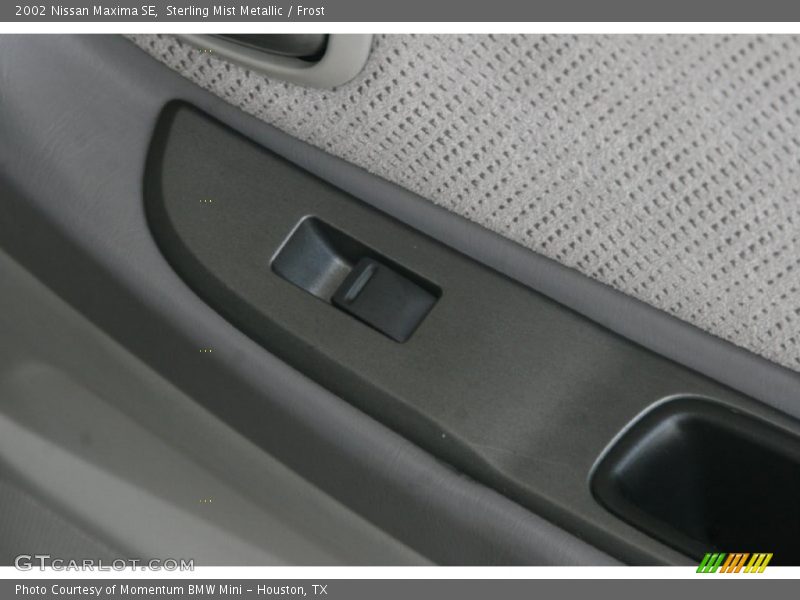 Sterling Mist Metallic / Frost 2002 Nissan Maxima SE