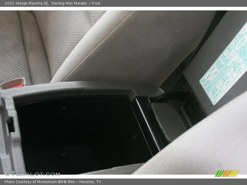 Sterling Mist Metallic / Frost 2002 Nissan Maxima SE