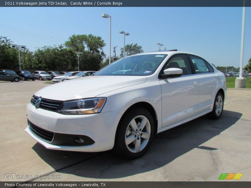 Candy White / Cornsilk Beige 2011 Volkswagen Jetta TDI Sedan