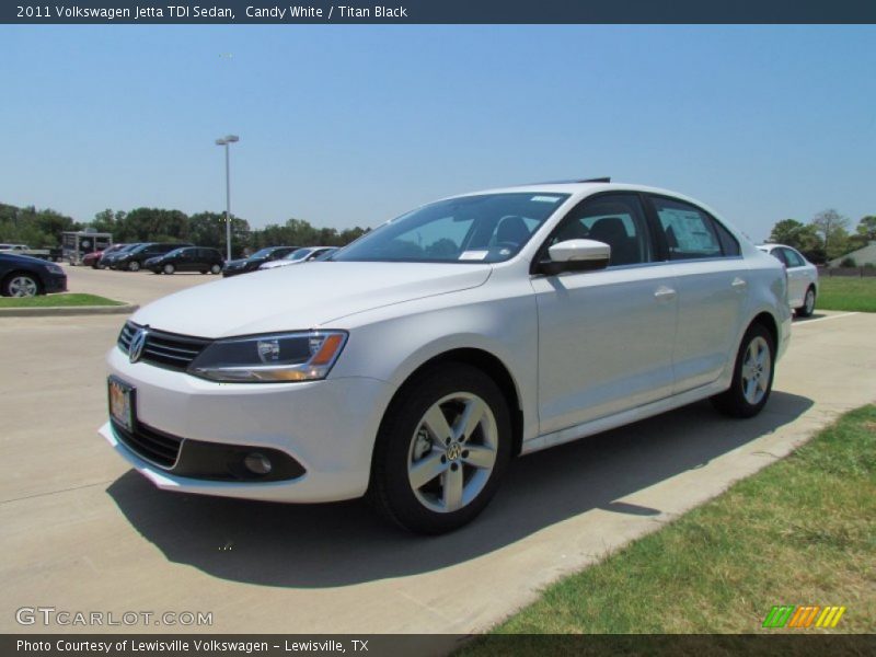 Candy White / Titan Black 2011 Volkswagen Jetta TDI Sedan