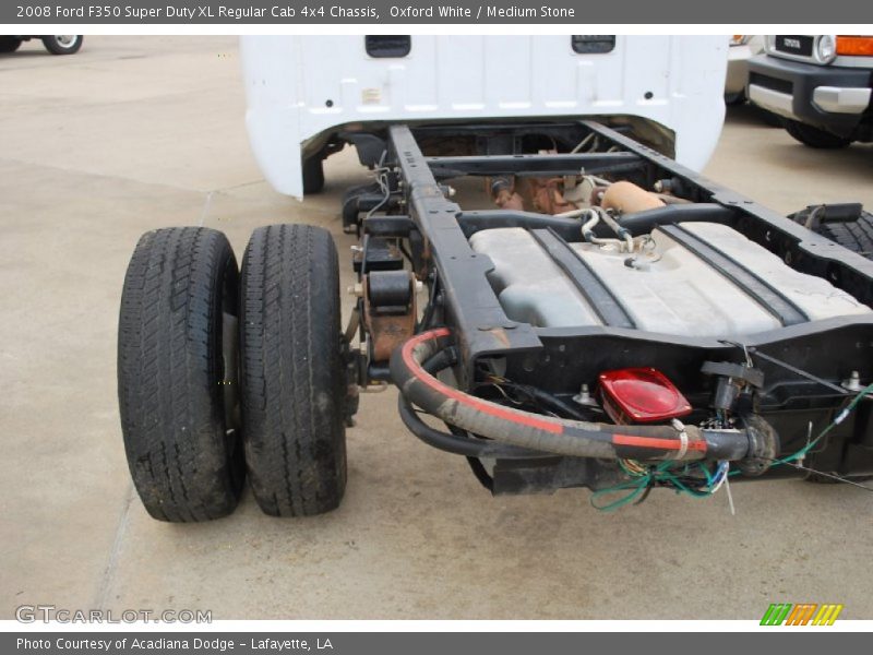 Oxford White / Medium Stone 2008 Ford F350 Super Duty XL Regular Cab 4x4 Chassis