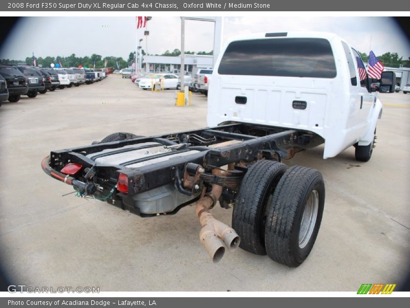 Oxford White / Medium Stone 2008 Ford F350 Super Duty XL Regular Cab 4x4 Chassis