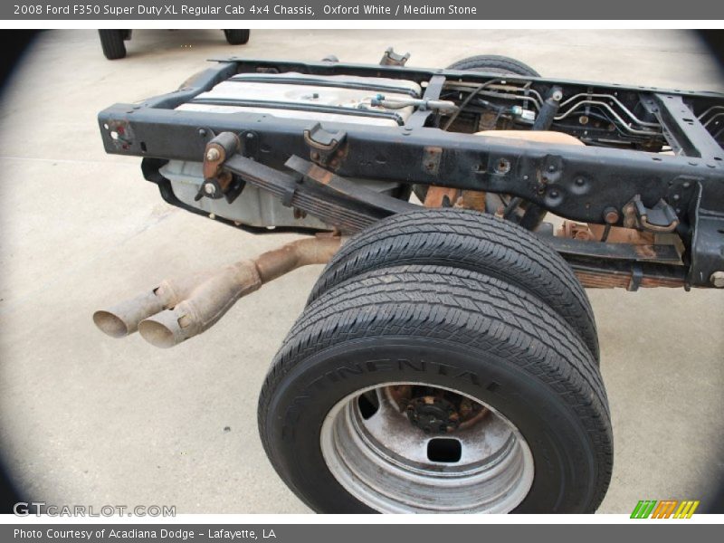 Oxford White / Medium Stone 2008 Ford F350 Super Duty XL Regular Cab 4x4 Chassis