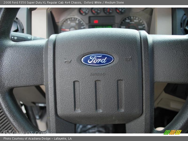 Oxford White / Medium Stone 2008 Ford F350 Super Duty XL Regular Cab 4x4 Chassis
