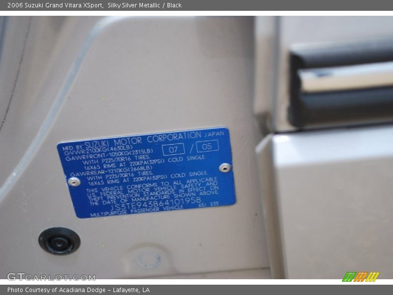 Silky Silver Metallic / Black 2006 Suzuki Grand Vitara XSport
