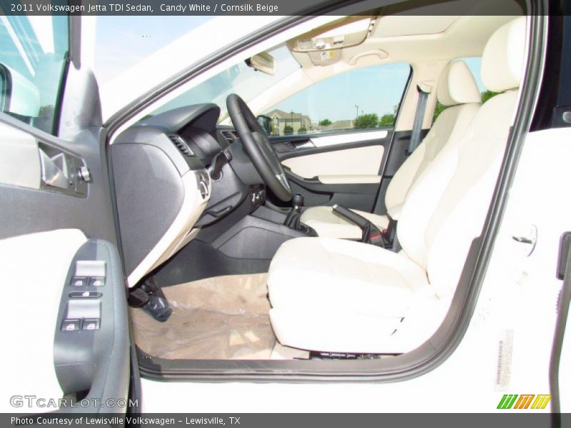 Candy White / Cornsilk Beige 2011 Volkswagen Jetta TDI Sedan