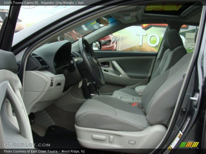 Magnetic Gray Metallic / Ash 2009 Toyota Camry SE