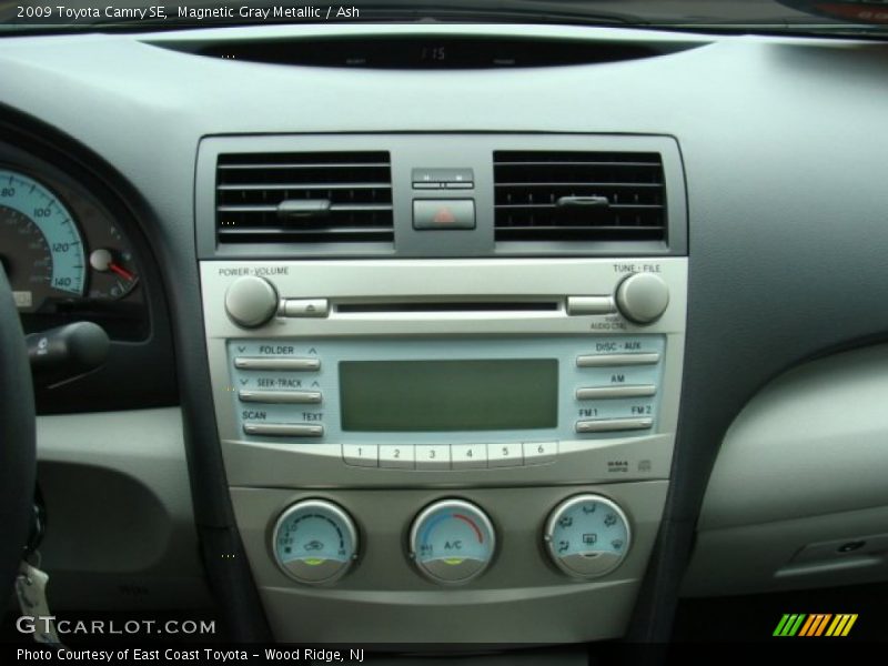 Magnetic Gray Metallic / Ash 2009 Toyota Camry SE