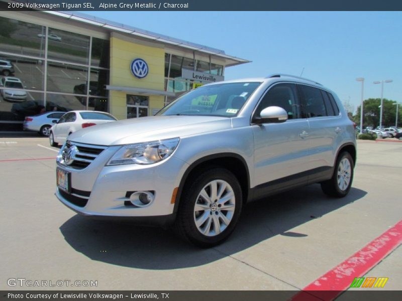 Alpine Grey Metallic / Charcoal 2009 Volkswagen Tiguan SEL