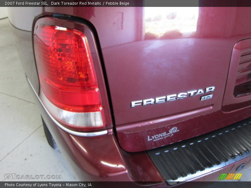 Dark Toreador Red Metallic / Pebble Beige 2007 Ford Freestar SEL