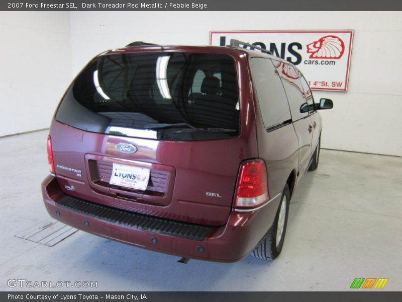Dark Toreador Red Metallic / Pebble Beige 2007 Ford Freestar SEL