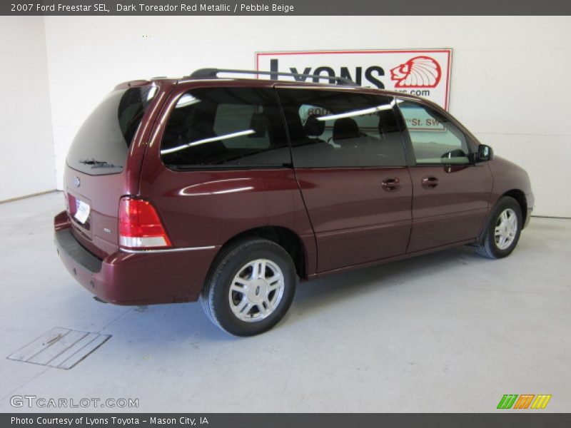 Dark Toreador Red Metallic / Pebble Beige 2007 Ford Freestar SEL