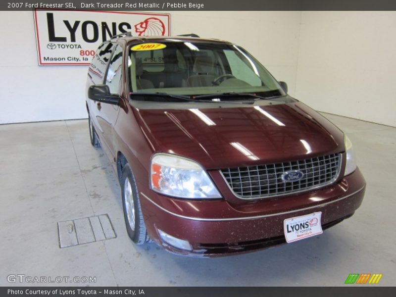 Dark Toreador Red Metallic / Pebble Beige 2007 Ford Freestar SEL