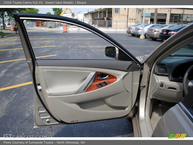 Desert Sand Metallic / Bisque 2009 Toyota Camry XLE V6
