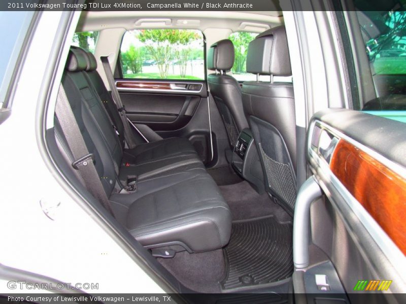 Campanella White / Black Anthracite 2011 Volkswagen Touareg TDI Lux 4XMotion