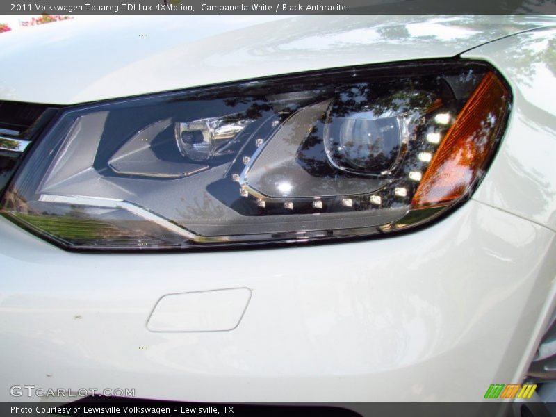 Campanella White / Black Anthracite 2011 Volkswagen Touareg TDI Lux 4XMotion