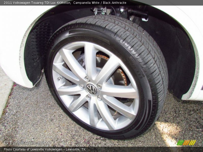 Campanella White / Black Anthracite 2011 Volkswagen Touareg TDI Lux 4XMotion