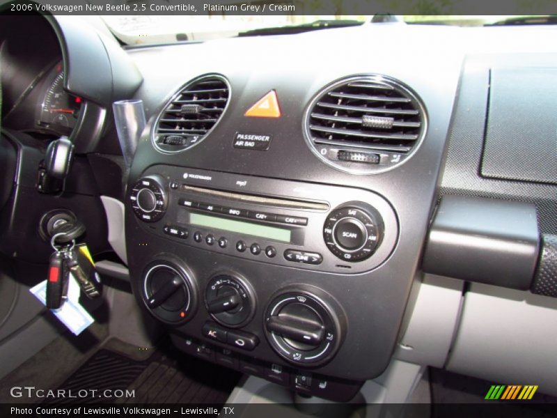 Platinum Grey / Cream 2006 Volkswagen New Beetle 2.5 Convertible