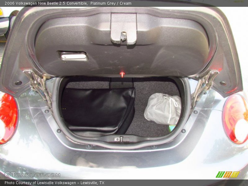 Platinum Grey / Cream 2006 Volkswagen New Beetle 2.5 Convertible