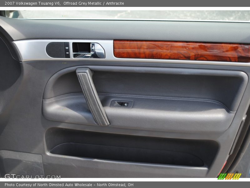 Offroad Grey Metallic / Anthracite 2007 Volkswagen Touareg V6