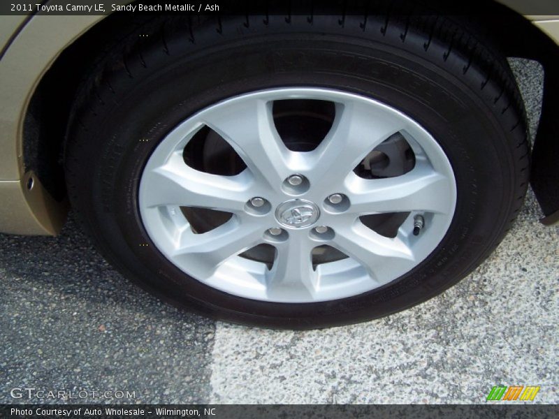 Sandy Beach Metallic / Ash 2011 Toyota Camry LE