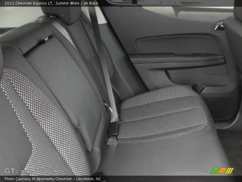 Summit White / Jet Black 2011 Chevrolet Equinox LT