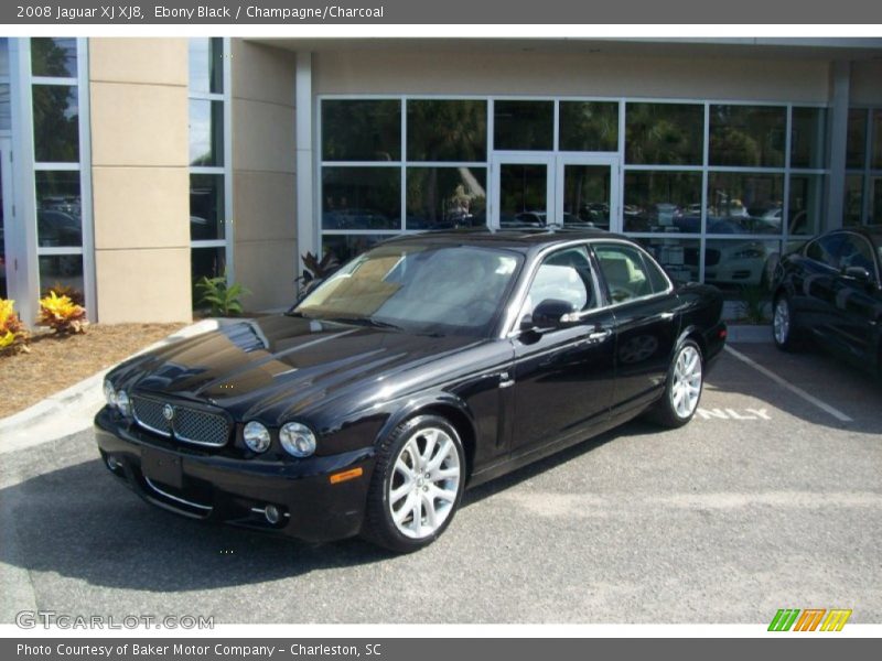 Ebony Black / Champagne/Charcoal 2008 Jaguar XJ XJ8