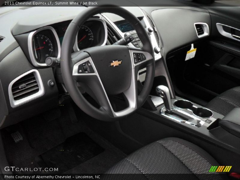 Summit White / Jet Black 2011 Chevrolet Equinox LT