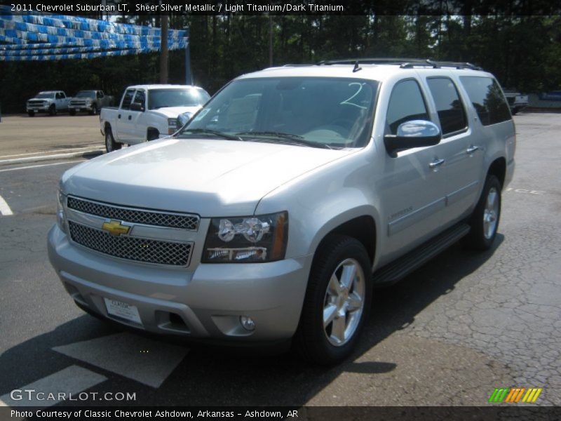 Sheer Silver Metallic / Light Titanium/Dark Titanium 2011 Chevrolet Suburban LT