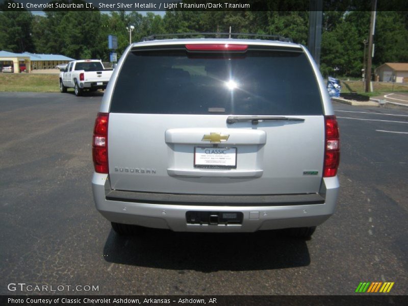 Sheer Silver Metallic / Light Titanium/Dark Titanium 2011 Chevrolet Suburban LT