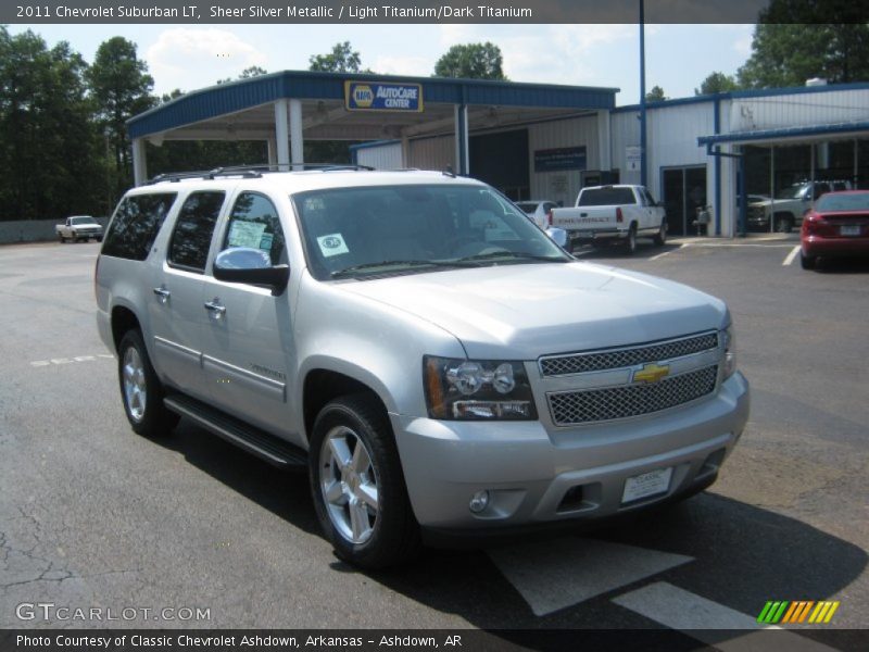 Sheer Silver Metallic / Light Titanium/Dark Titanium 2011 Chevrolet Suburban LT
