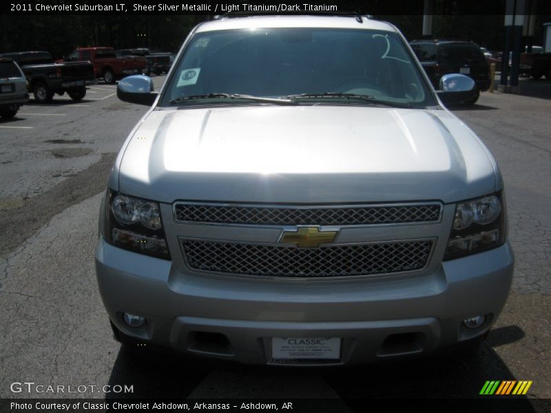 Sheer Silver Metallic / Light Titanium/Dark Titanium 2011 Chevrolet Suburban LT