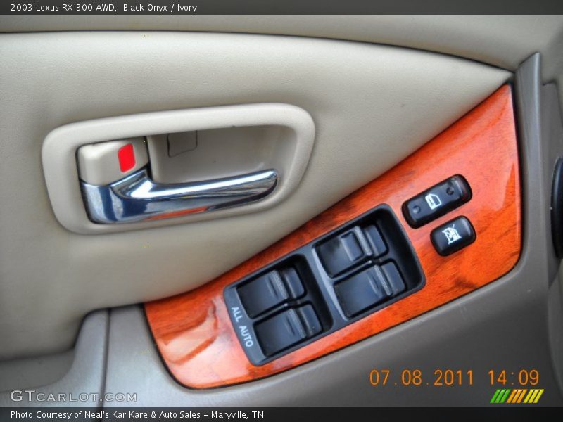 Black Onyx / Ivory 2003 Lexus RX 300 AWD