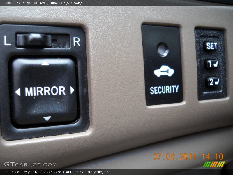 Black Onyx / Ivory 2003 Lexus RX 300 AWD