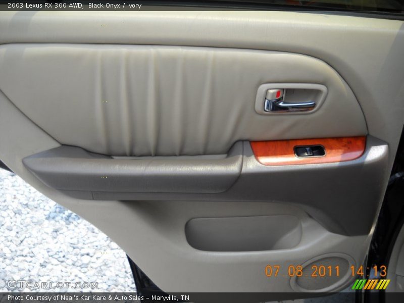 Black Onyx / Ivory 2003 Lexus RX 300 AWD