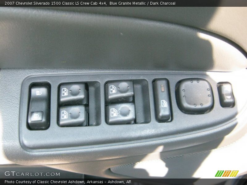 Blue Granite Metallic / Dark Charcoal 2007 Chevrolet Silverado 1500 Classic LS Crew Cab 4x4