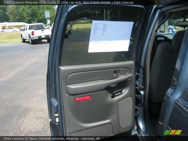 Blue Granite Metallic / Dark Charcoal 2007 Chevrolet Silverado 1500 Classic LS Crew Cab 4x4