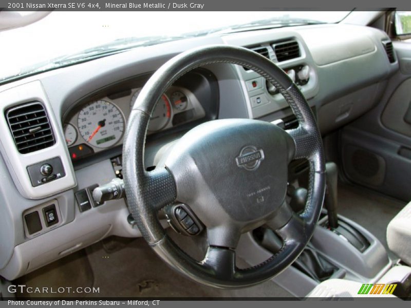 Mineral Blue Metallic / Dusk Gray 2001 Nissan Xterra SE V6 4x4