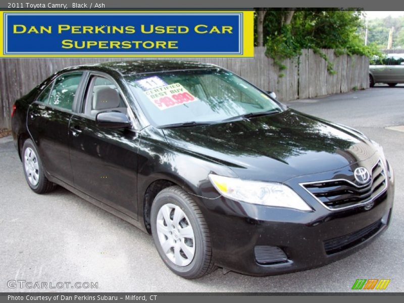 Black / Ash 2011 Toyota Camry