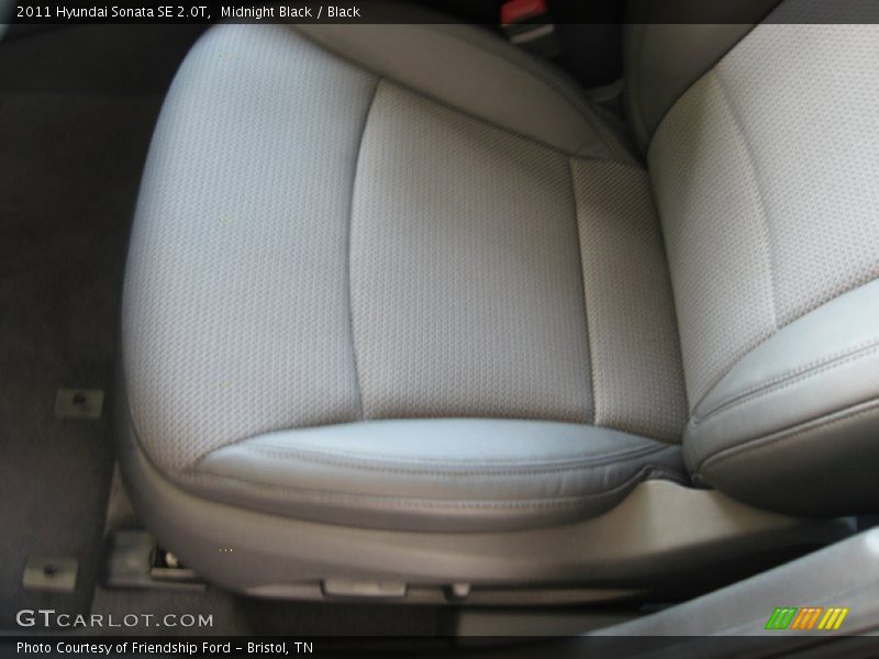 Midnight Black / Black 2011 Hyundai Sonata SE 2.0T