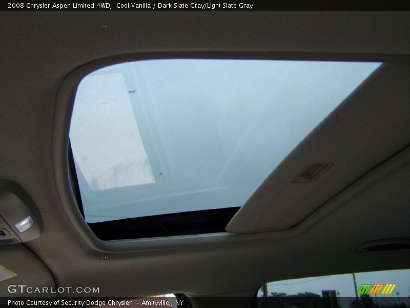 Cool Vanilla / Dark Slate Gray/Light Slate Gray 2008 Chrysler Aspen Limited 4WD