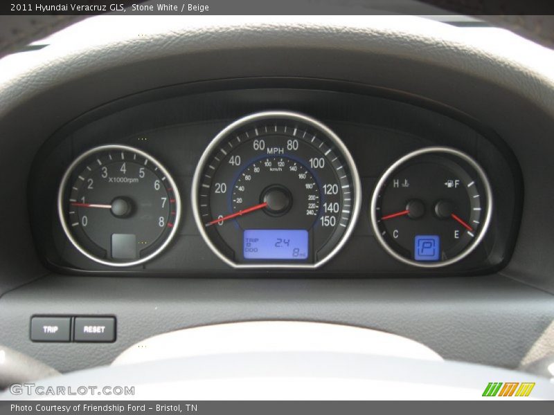 Stone White / Beige 2011 Hyundai Veracruz GLS