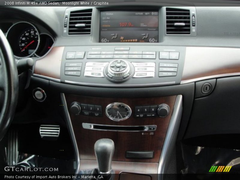 Controls of 2008 M 45x AWD Sedan