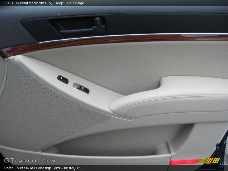 Deep Blue / Beige 2011 Hyundai Veracruz GLS
