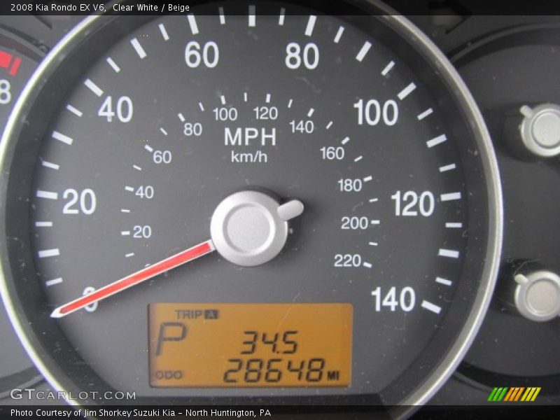Clear White / Beige 2008 Kia Rondo EX V6