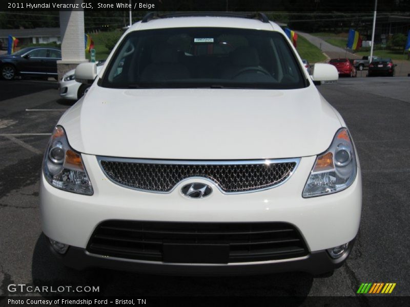 Stone White / Beige 2011 Hyundai Veracruz GLS