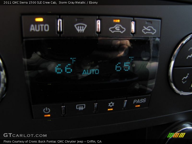 Storm Gray Metallic / Ebony 2011 GMC Sierra 1500 SLE Crew Cab