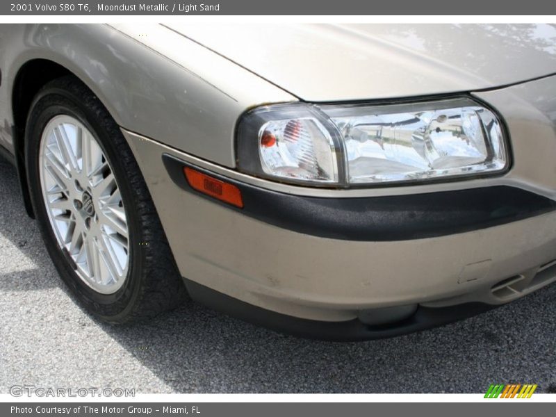 Moondust Metallic / Light Sand 2001 Volvo S80 T6