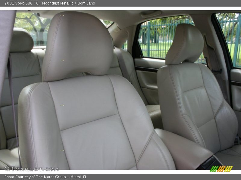 Moondust Metallic / Light Sand 2001 Volvo S80 T6